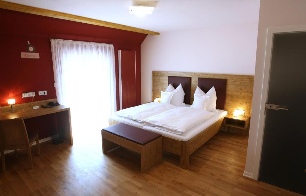 Rothweinhotel 위센브럼 외부 사진